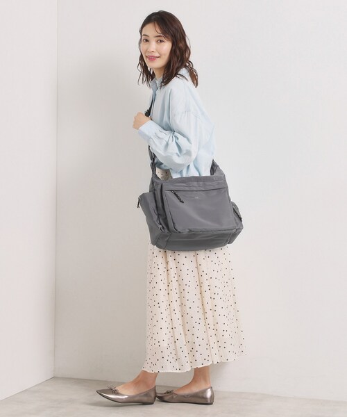 ITS'DEMO(イッツデモ)の「【収納アドバイザー監修】マザー&トリップショルダー(ショルダーバッグ・レディース・ベージュ/ダークグレー/ブラック/ピンク系・00)」の15枚目の写真