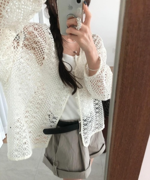 FAVORITO(ファヴォリート)の「透かし編みトップス(その他アウター・レディース・ブラック/ベージュ・F)」の16枚目の写真