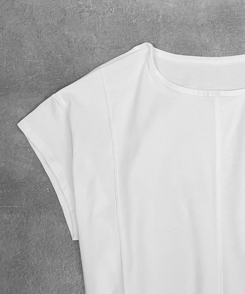 LOWO(ロワ)の「裾ゴムコットン半袖Tシャツ 綿100%(Tシャツ/カットソー・レディース・ホワイト/ネイビー/キャメル/ブラック・FREE)」の18枚目の写真