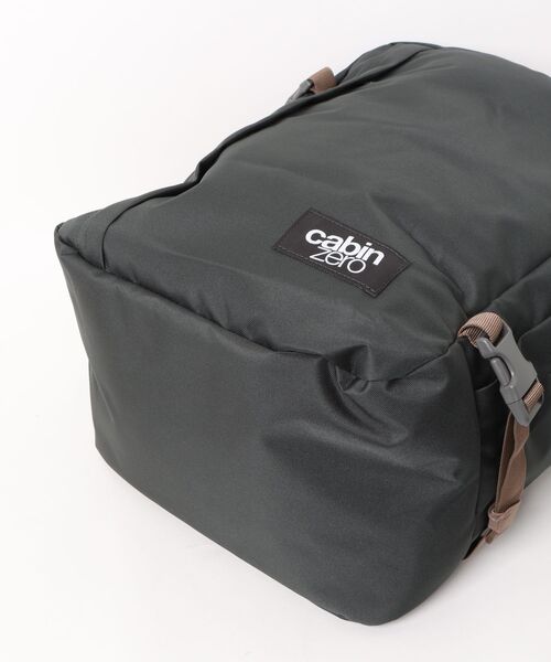 CABINZERO(キャビンゼロ)の「【CABINZERO/キャビンゼロ】CLASSIC 36L BLACK SAND(バックパック/リュック・メンズ・ブラック・FREE)」の4枚目の写真