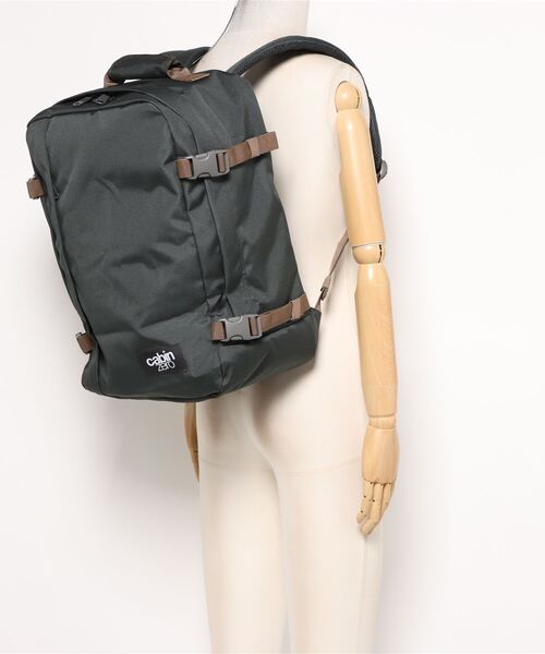 CABINZERO(キャビンゼロ)の「【CABINZERO/キャビンゼロ】CLASSIC 36L BLACK SAND(バックパック/リュック・メンズ・ブラック・FREE)」の6枚目の写真