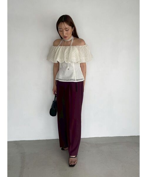 LAGUNAMOON(ラグナムーン)の「シアーチェックバルーンオフショルブラウス 【夏服】【半袖】【シアートップス】(シャツ/ブラウス・レディース・ライトブルー/ブラック/アイボリー・FREE)」の6枚目の写真