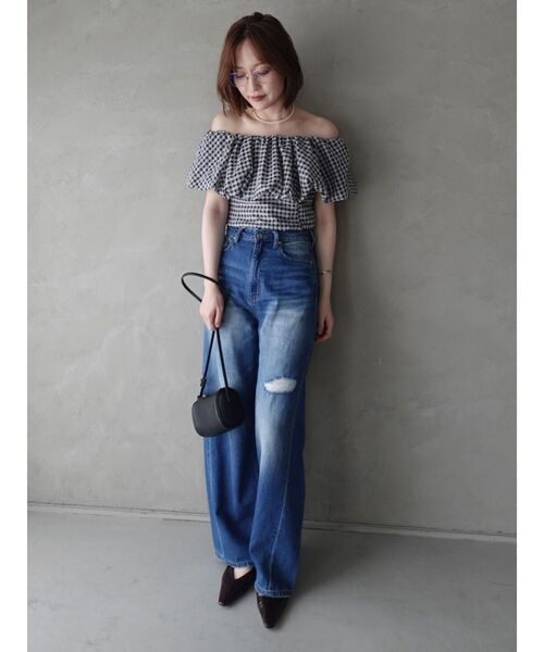 LAGUNAMOON(ラグナムーン)の「シアーチェックバルーンオフショルブラウス 【夏服】【半袖】【シアートップス】(シャツ/ブラウス・レディース・ライトブルー/ブラック/アイボリー・FREE)」の11枚目の写真