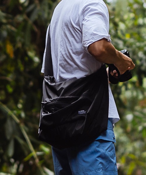 REEF(リーフ)の「REEF メンズ 26SM BAJA SHOULDER BAG ショルダーバッグ 【2026年夏モデル】/リーフ(ショルダーバッグ・メンズ・ブラック/ブルー系その他・FREE)」の4枚目の写真