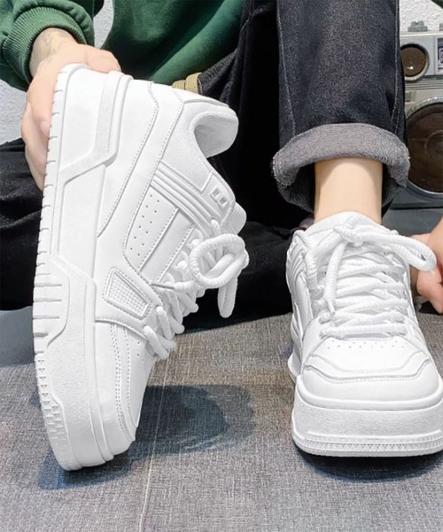 WESTBOY(ウエストボーイ)の「Y2K ユニセックス 4cm ボリュームハイソール ローカット スニーカー WO26S14SH10(スニーカー・メンズ・ブラック/ホワイト・44/43/42/41)」の1枚目の写真