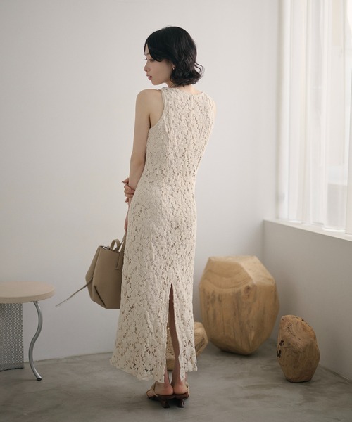 LAULEN(ローレン)の「flower crochet back slit long dress /フラワークロシェバックスリットロングドレス(ワンピース・レディース・アイボリー・M/S)」の3枚目の写真