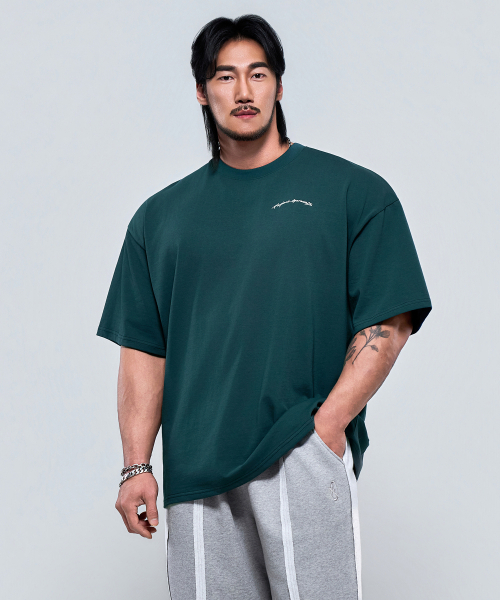 PHYSICAL GARMENTS（フィジカルガーメンツ）の「P2623 バックレタリングアドショルダーフィット半袖 [3COLOR]（Tシャツ/カットソー・メンズ・ダークグリーン/ホワイト/ブラック・LARGE/MEDIUM/XX-LARGE/X-LARGE）」の4枚目の写真