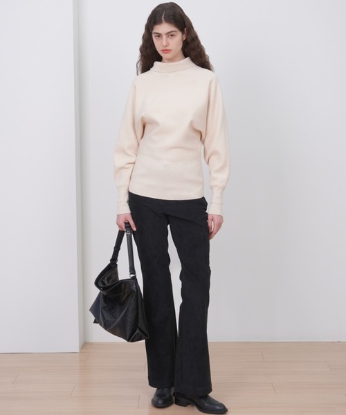 Never mind the XU / Chikashitsu+(ネバーマインド ザ エックスユー / チカシツプラス)の「【HAH ARCHIVE】Contour Belted Bag(Faux Leather) / 【ハーアーカイブ】コントゥアベルテッドワンショルダーバッグ(フォーレザー)(ショルダーバッグ・メンズ・ブラック・ONE SIZE)」の21枚目の写真