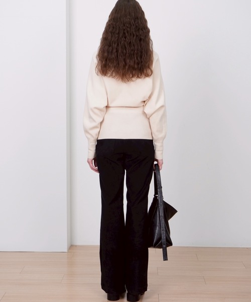 Never mind the XU / Chikashitsu+(ネバーマインド ザ エックスユー / チカシツプラス)の「【HAH ARCHIVE】Contour Belted Bag(Faux Leather) / 【ハーアーカイブ】コントゥアベルテッドワンショルダーバッグ(フォーレザー)(ショルダーバッグ・メンズ・ブラック・ONE SIZE)」の15枚目の写真