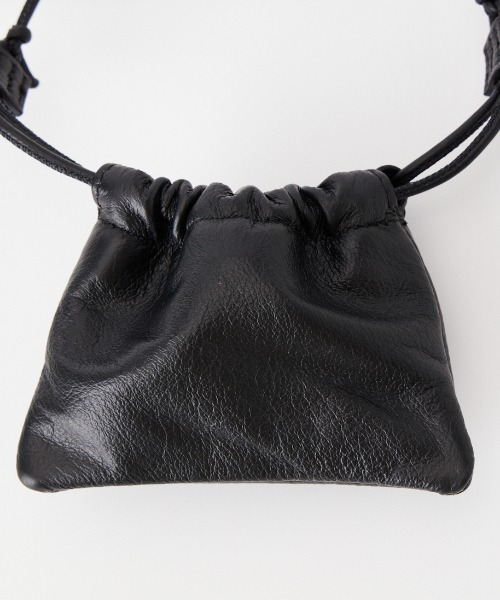 TODAYFUL（トゥデイフル）の「[TODAYFUL/トゥデイフル] レザーコンパクトパース（ショルダーバッグ・レディース・ブラック・F）」の9枚目の写真