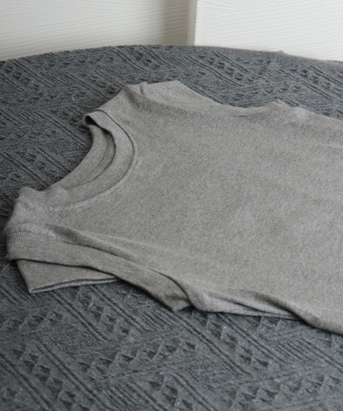 Miniministore（ミニミニストア）の「半袖Tシャツ クロップド丈 丸首 夏服（Tシャツ/カットソー・レディース・ブラック/グレー・L/M/S）」の3枚目の写真