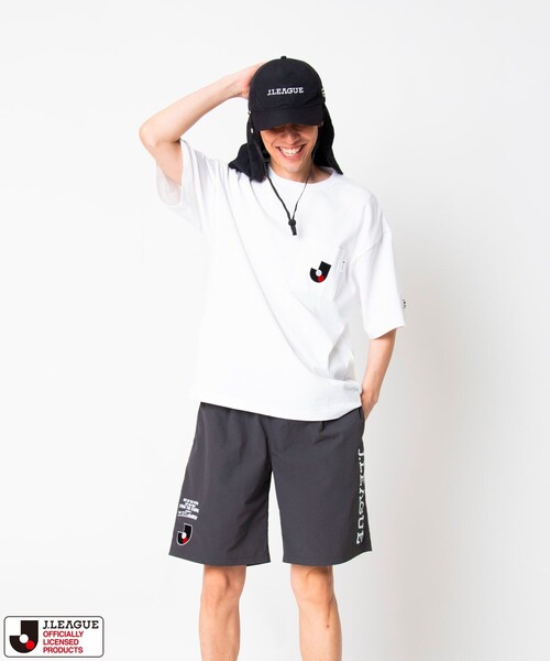 FREAK'S STORE(フリークスストア)の「J.LEAGUE × FREAK’S STORE別注 SUPPORTERS SHORT SLEEVE TEE【Jリーグオフィシャル】 / Jリーグ 別注 Tシャツ(Tシャツ/カットソー・メンズ・ホワイト/チャコールグレー・X-LARGE/LARGE/MEDIUM/SMALL)」の17枚目の写真