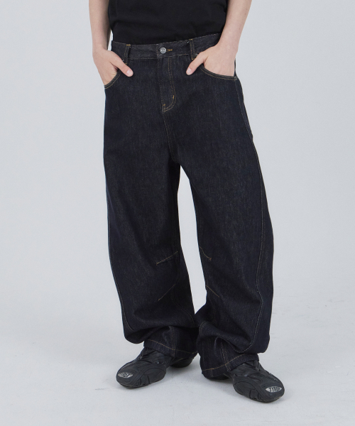 FORCESENSITIVE(フォースセンスティブ)の「FST CURVED PANTS (INDIGO)(デニムパンツ・メンズ・その他・1/2)」の4枚目の写真
