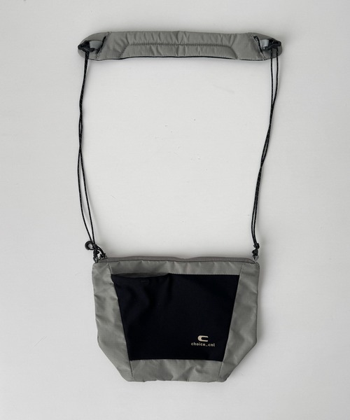 CANAL JEAN(キャナルジーン)の「choice_cnl ナイロンメッシュサコッシュ(ショルダーバッグ・レディース・カーキ・ONE SIZE)」の11枚目の写真