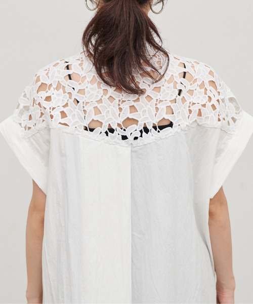 LARUTA(ラルータ)の「【LARUTA】刺繍レースドロップショルダーシャツ(シャツ/ブラウス・レディース・カーキ/オフホワイト/ブラック/ストライプ・FREE)」の15枚目の写真
