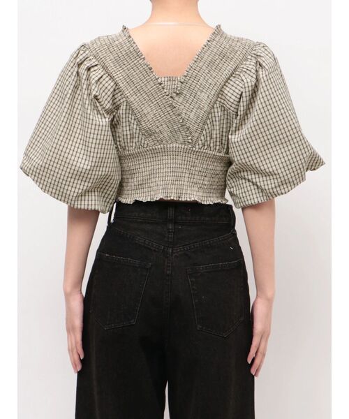 EMODA(エモダ)の「シャーリングミニトップ(Tシャツ/カットソー・レディース・グレー/ベージュ/ピンク・FREE)」の19枚目の写真