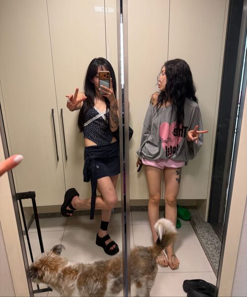 THE MYSTERIOUS HOTEL（ザミステリアスホテル）の「FLOWER LACE BODYSUIT [NAVY]（Tシャツ/カットソー・レディース・その他・FREE）」の2枚目の写真