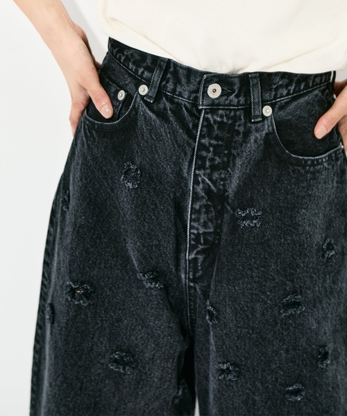 INSCRIRE(アンスクリア)の「INSCRIRE Dot Hole Denim Pants(デニムパンツ・レディース・ブラック/ブルー・30/31/28/29)」の18枚目の写真