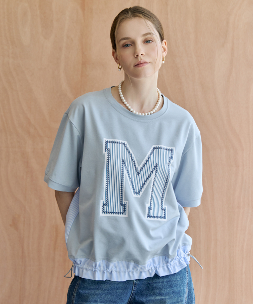 MAXZA(マージャコレクション)の「Mレタリングストライプ配色半袖Tシャツ(Tシャツ/カットソー・レディース・グレー・FREE)」の1枚目の写真