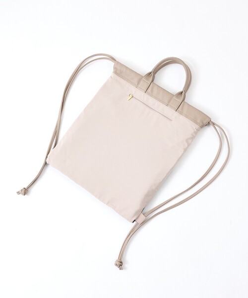 LOWELL things(ロウェル シングス)の「2WAYリバーシブルナップサック/フェイクレザー/A4/推し活(バックパック/リュック・レディース・グレイッシュベージュ/ブラック・フリー)」の17枚目の写真