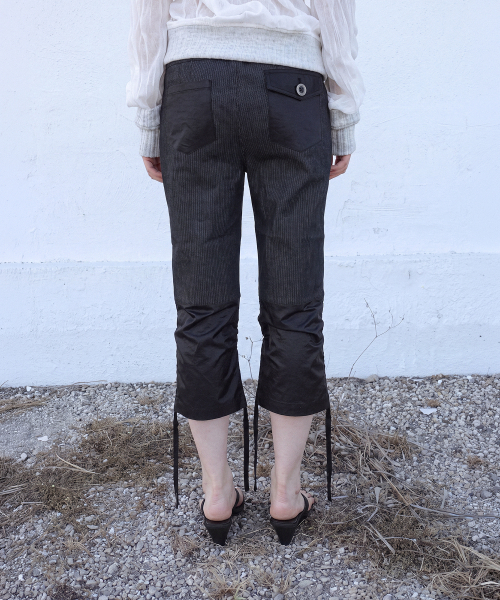SOMSOC(ソムソック)の「DAZE MIXED DENIM CAPRI PANTS_BLACK(その他パンツ・レディース・その他・FREE)」の4枚目の写真