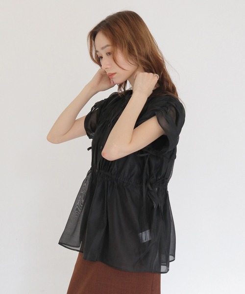 CLEIO(クレイオ)の「【CLEIO】ギャザーシアーブラウス GATHERED SHEER BLOUSE(シャツ/ブラウス・レディース・アイボリー/ブラウン/ブラック・FREE)」の4枚目の写真