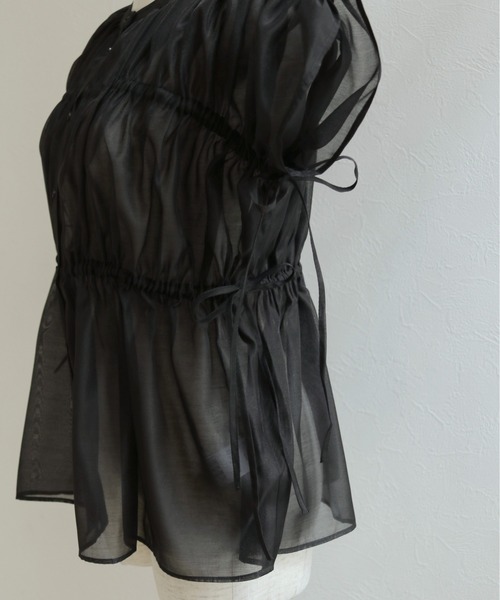 CLEIO(クレイオ)の「【CLEIO】ギャザーシアーブラウス GATHERED SHEER BLOUSE(シャツ/ブラウス・レディース・アイボリー/ブラウン/ブラック・FREE)」の14枚目の写真