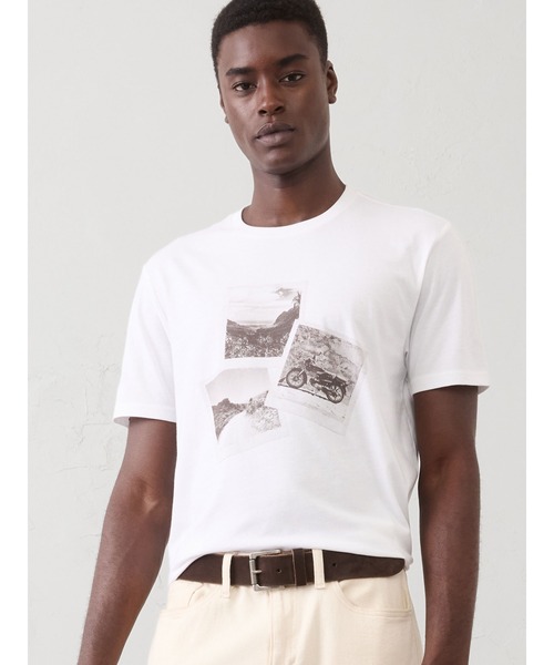 BANANA REPUBLIC FACTORY STORE(バナナリパブリック ファクトリーストア)の「BANANA REPUBLIC FACTORY STORE グラフィックTシャツ(Tシャツ/カットソー・メンズ・ホワイト・M/L/XL/S)」の1枚目の写真