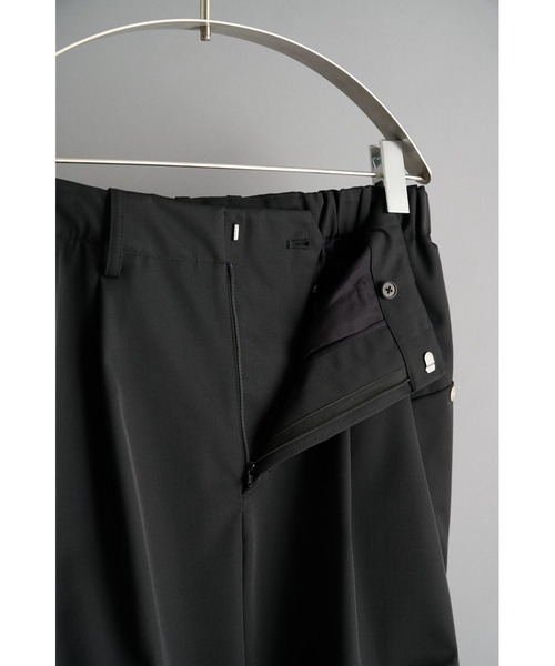 CONZ(コンズ)の「curve leg wide shorts/ショートパンツ/夏服/カーブシルエット/CONZ(スラックス・メンズ・ブラック/カーキ/グレー・3/2)」の18枚目の写真