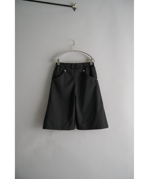 CONZ(コンズ)の「curve leg wide shorts/ショートパンツ/夏服/カーブシルエット/CONZ(スラックス・メンズ・ブラック/カーキ/グレー・3/2)」の21枚目の写真