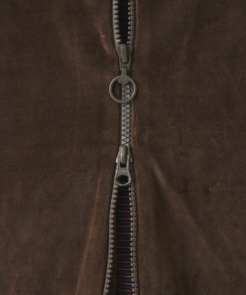JOURNAL STANDARD relume(ジャーナルスタンダード レリューム)の「《追加》PUMA / プーマ 別注 ”T7” ベロア トラックジャケット(その他トップス・メンズ・ブラウン系その他/ネイビー/ブラウン・MEDIUM/LARGE)」の19枚目の写真
