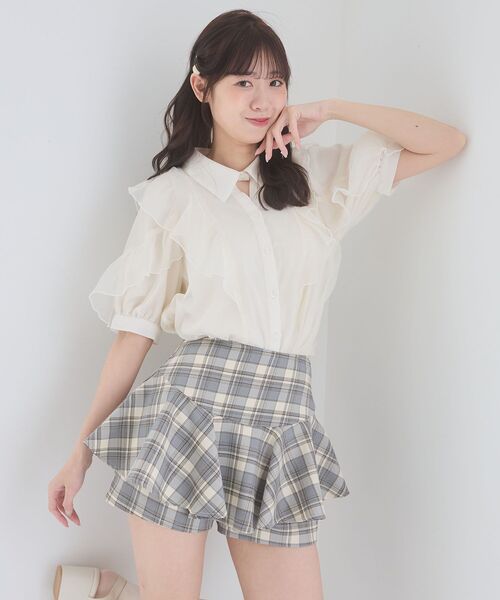 MAJESTIC LEGON(マジェスティックレゴン)の「レイヤードライクフレアショートスカパン(スカート・レディース・ホワイト系その他2/グレー/ブラック系その他・MEDIUM)」の5枚目の写真