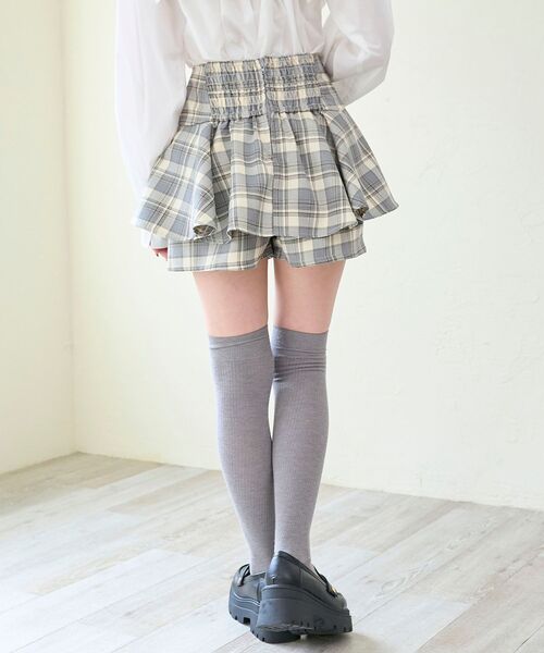 MAJESTIC LEGON(マジェスティックレゴン)の「レイヤードライクフレアショートスカパン(スカート・レディース・ホワイト系その他2/グレー/ブラック系その他・MEDIUM)」の14枚目の写真