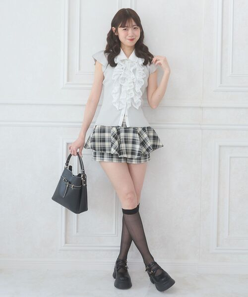 MAJESTIC LEGON(マジェスティックレゴン)の「レイヤードライクフレアショートスカパン(スカート・レディース・ホワイト系その他2/グレー/ブラック系その他・MEDIUM)」の20枚目の写真