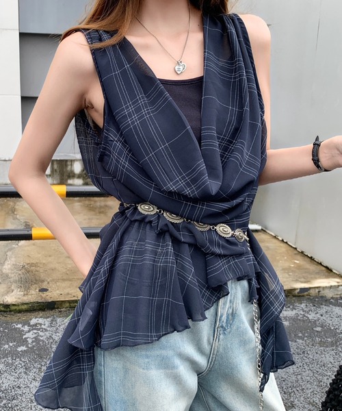 SHEENA(シーナ)の「シアーチェックレイヤードライクドレープトップス(Tシャツ/カットソー・レディース・ネイビー/ホワイト/モカ・M)」の1枚目の写真