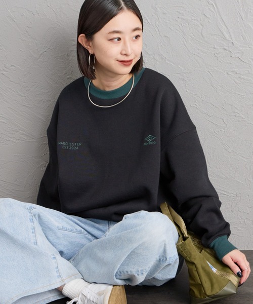 WEB先行予約】[UMBRO/アンブロ] 別注 ワンポイントロゴ刺繍 クルー