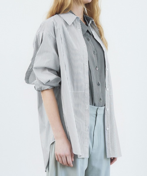 LE CIEL BLEU(ルシェルブルー)の「コンバーチブルスリーブシャツ / Convertible Sleeve Shirt(シャツ/ブラウス・レディース・パープル/オフホワイト/マルチ・36)」の11枚目の写真