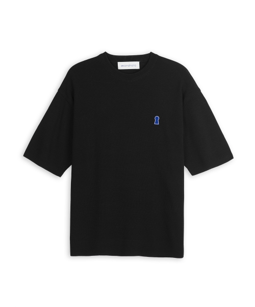 SECONDMONO(セカンドモノローグ)の「キーホールラウンドショートスリーブサマー ニット ブラック SEKT006BLACK(ニット/セーター・メンズ・その他・MEDIUM/SMALL/X-SMALL)」の1枚目の写真
