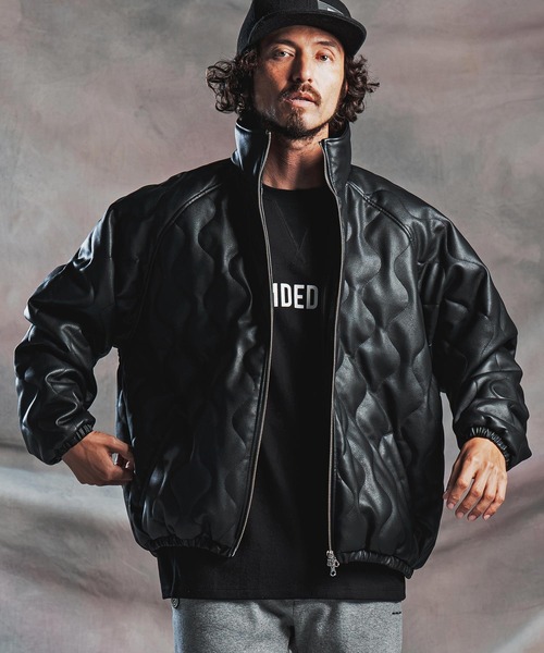 ANGENEHM(アンゲネーム)の「mj11788-Synthetic Leather Wave-Quilted Padded Jacket シンセティックレザースタンドジャケット(AG07-015acg)(その他アウター・メンズ・ブラック・S/M/L)」の6枚目の写真