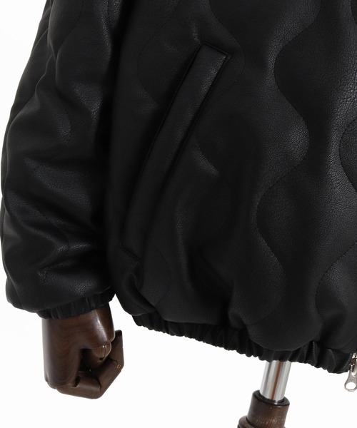 ANGENEHM(アンゲネーム)の「mj11788-Synthetic Leather Wave-Quilted Padded Jacket シンセティックレザースタンドジャケット(AG07-015acg)(その他アウター・メンズ・ブラック・S/M/L)」の18枚目の写真