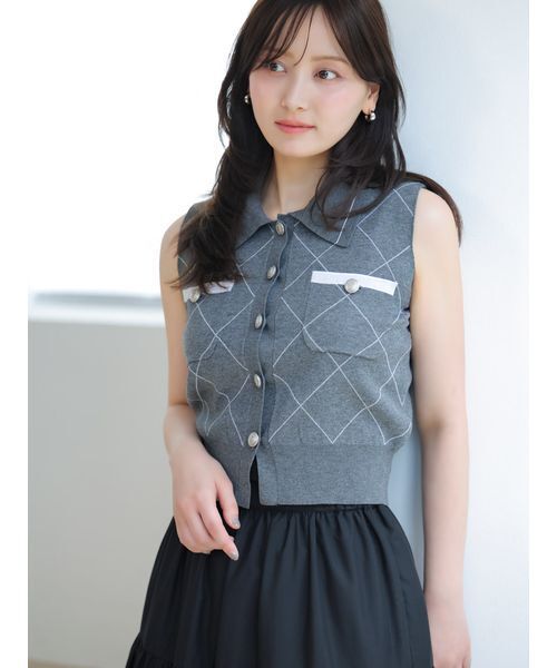 SNIDEL（スナイデル）の「ニットベスト×ティアードスカートセット（ワンピース・レディース・マスタード/グレー/ホワイト・0/1）」の6枚目の写真