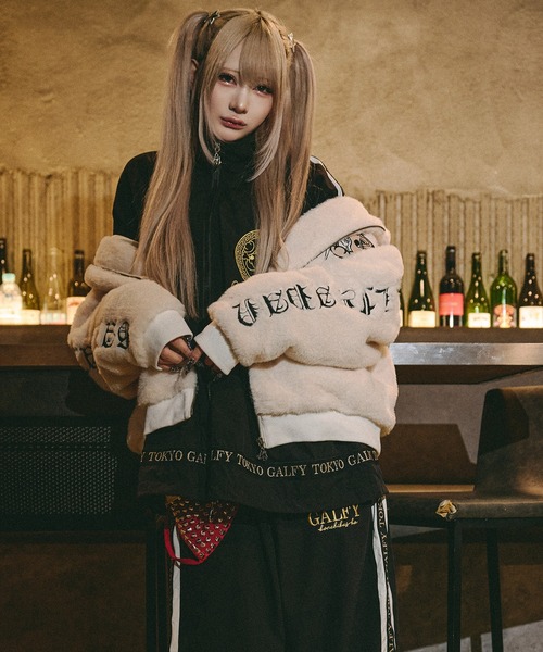 GALFY(ガルフィー)の「GALFY-おしゃぶりヤリラファーブルゾン(ブルゾン・メンズ・ホワイト/ブラック/ベージュ・L/XL)」の10枚目の写真