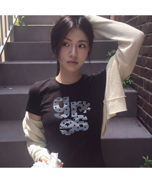 GRAVER（グレーバー）の「[GRAE-S] レディース カモフラージュ スリム 半袖Tシャツ 3カラー（Tシャツ/カットソー・レディース・ホワイト/ブラック/ライトグリーン・SMALL）」の2枚目の写真
