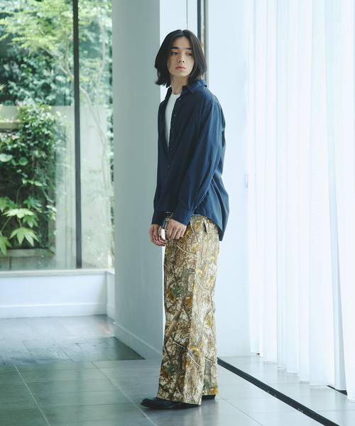 JOURNAL STANDARD（ジャーナルスタンダード）の「カモ柄 キャンバス ベルテッド パンツ（その他パンツ・メンズ・ベージュ・MEDIUM/LARGE）」の4枚目の写真