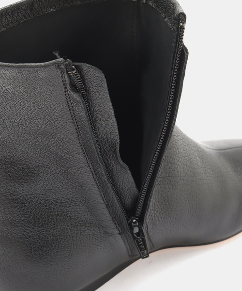 JVAM(ジェーヴィエーエム)の「JVAM /ジェイヴィエーエムBESO SHORT BOOTS(ブーツ・レディース・ブラック・23cm/23.5cm/24cm/24.5cm)」の9枚目の写真