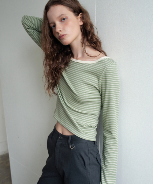 WAARFORWOMAN(ワール・フォー・ウーマン)の「WT-98 ストライプ配色Tシャツ_グリーン(Tシャツ/カットソー・レディース・その他・FREE)」の4枚目の写真