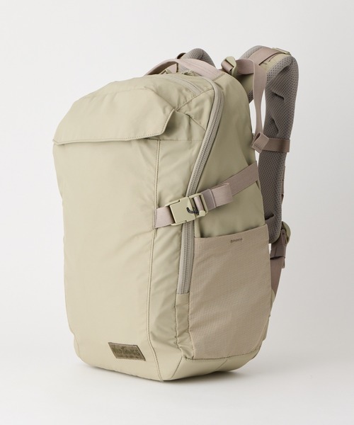 WILD THINGS（ワイルドシングス）の「【WILD THINGS】METROPOLIS BACK PACK M（バックパック/リュック・レディース・ブラック/ベージュ・ONE SIZE）」の4枚目の写真