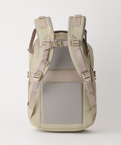 WILD THINGS（ワイルドシングス）の「【WILD THINGS】METROPOLIS BACK PACK M（バックパック/リュック・レディース・ブラック/ベージュ・ONE SIZE）」の5枚目の写真