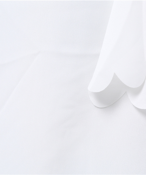 earth music&ecology(アースミュージックアンドエコロジー)の「【2016Summer】スカラップボリュームスリーブプルオーバー(Tシャツ/カットソー・レディース・ネイビー/オフホワイト/ライトピンク/サックスブルー・FREE)」の12枚目の写真