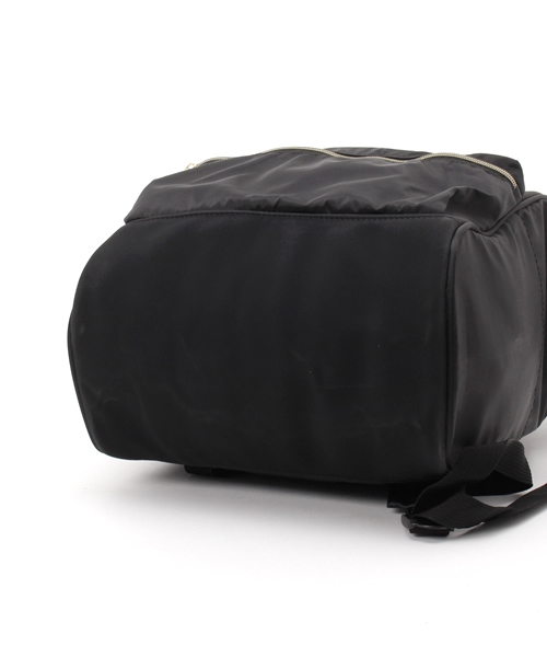 LBC(エルビーシー)の「【anello】 アネロ 高密度ナイロン風口金リュック (バックパック/リュック・レディース・ネイビー/ベージュ/ブラック/オリーブ・ONE SIZE)」の13枚目の写真